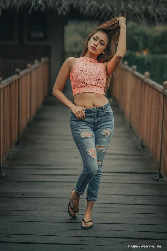 Natasha Roshel 2019 (5)