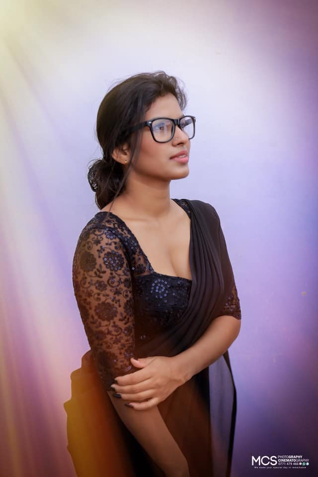 Rumesha Dilshani Black Saree (4)