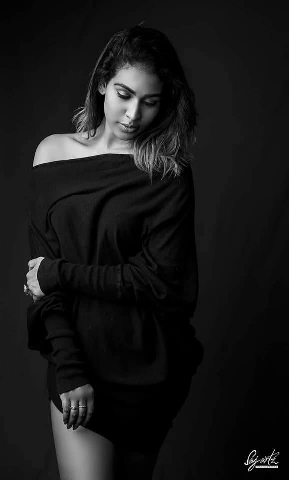 Sadinsa Samarathunga Black Dress (5)