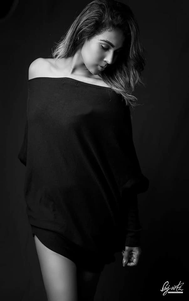 Sadinsa Samarathunga Black Dress (6)