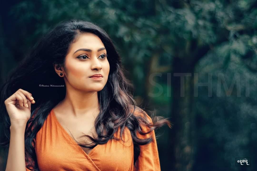 Sithmi (3)