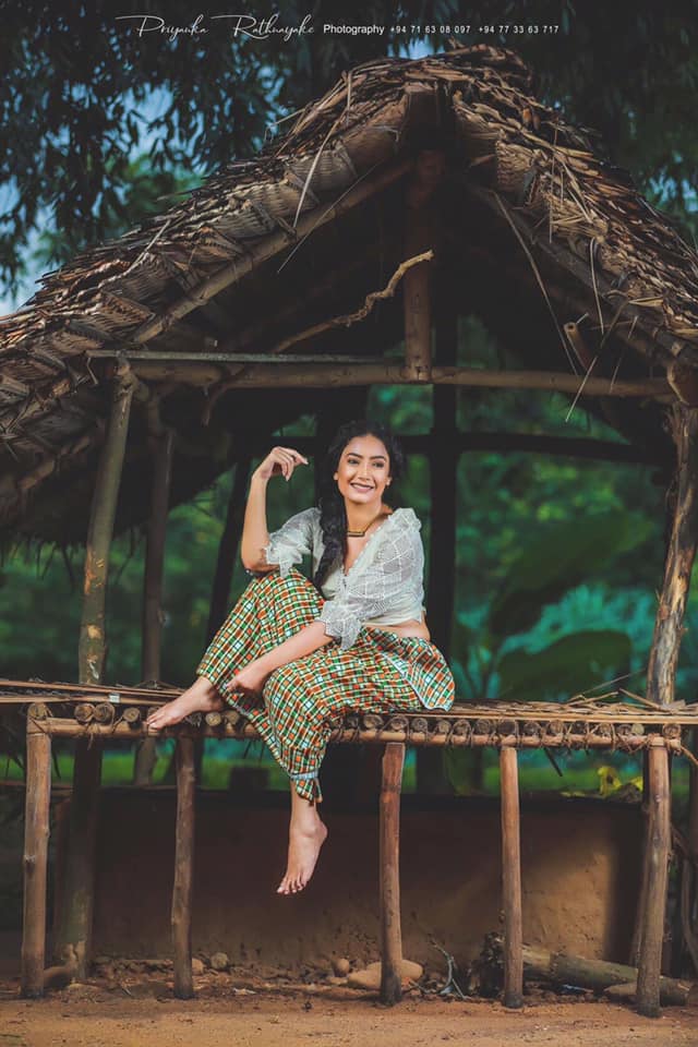 Teena Shanell Fernando Village Life (9)