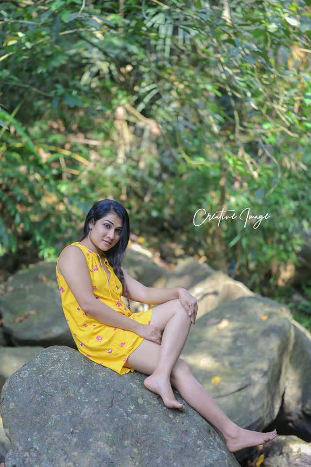 Roshani Amisha New (10)