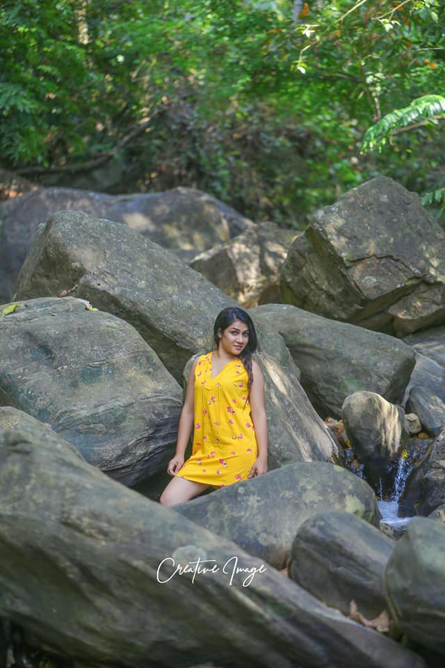 Roshani Amisha New (2)