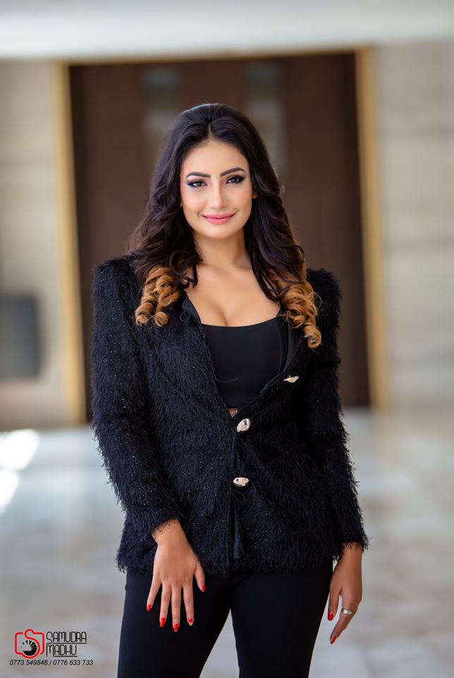 Teena Shanell Fernando Black (16)