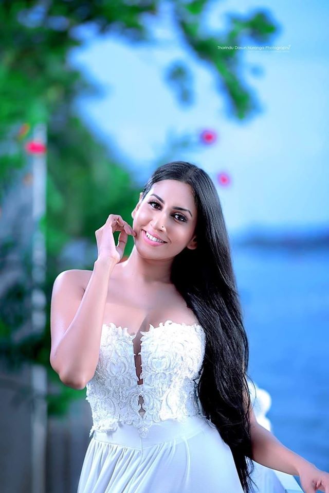 Amanda Silva Photo (3)