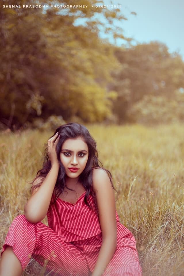 Hansika Sewwandi (1)