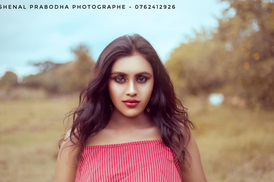 Hansika Sewwandi (2)