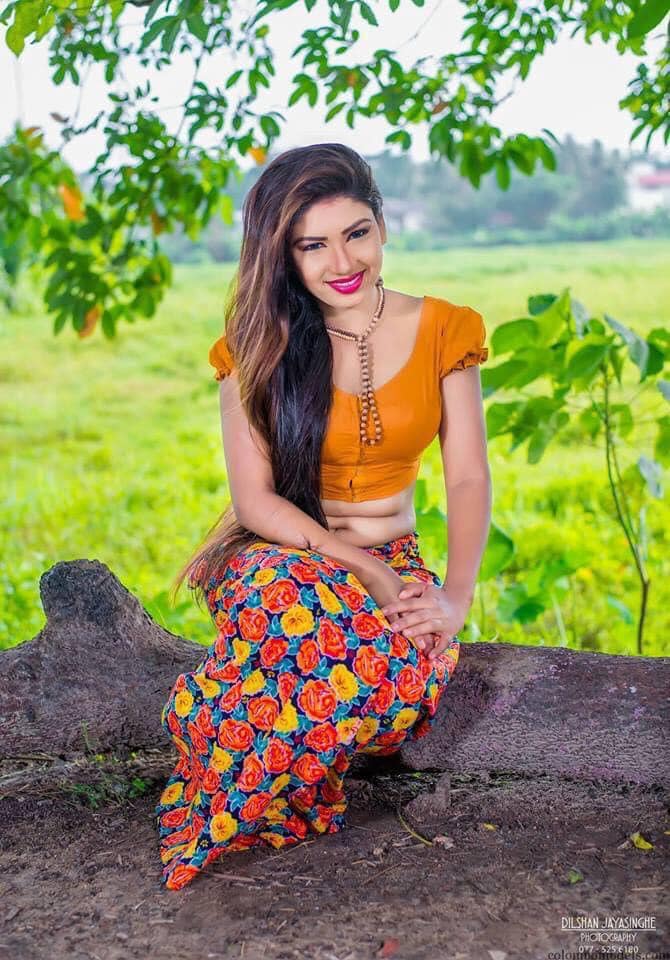 Madushani Dulakshi (2)