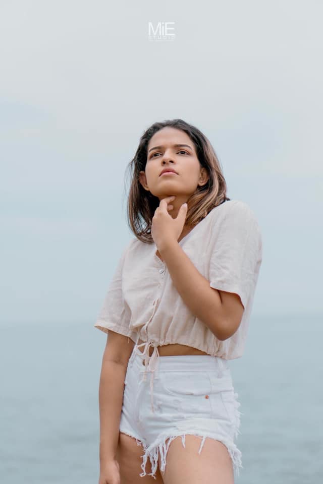 Ruwini Kulathunga (7)