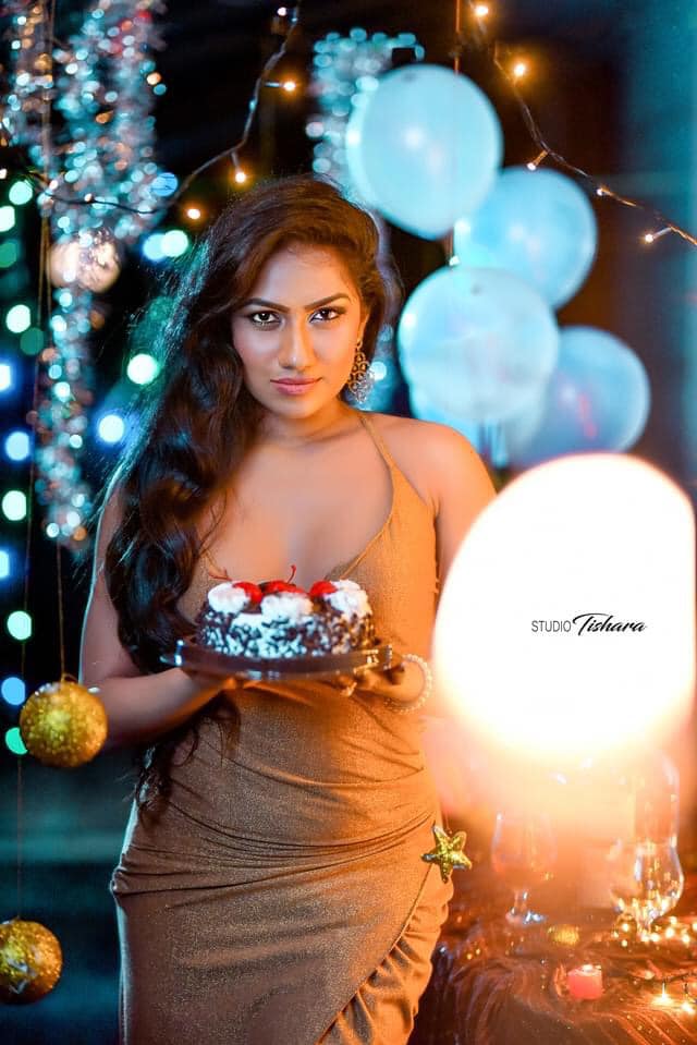 Kavindya Mathota Arachchi 16