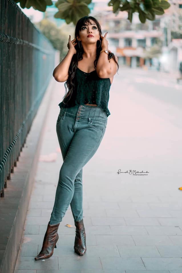 Thara Kaluarachchi 4