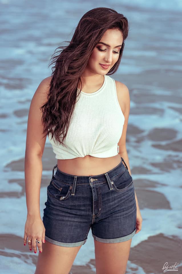 Dinithi Walgamage 2020 9