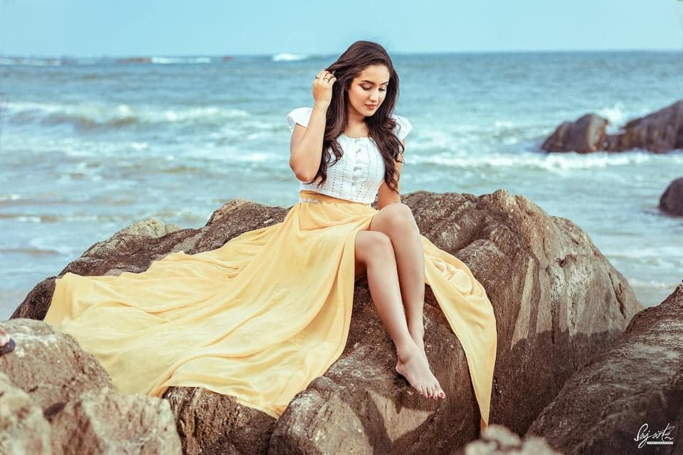 Dinithi Walgamage New 5