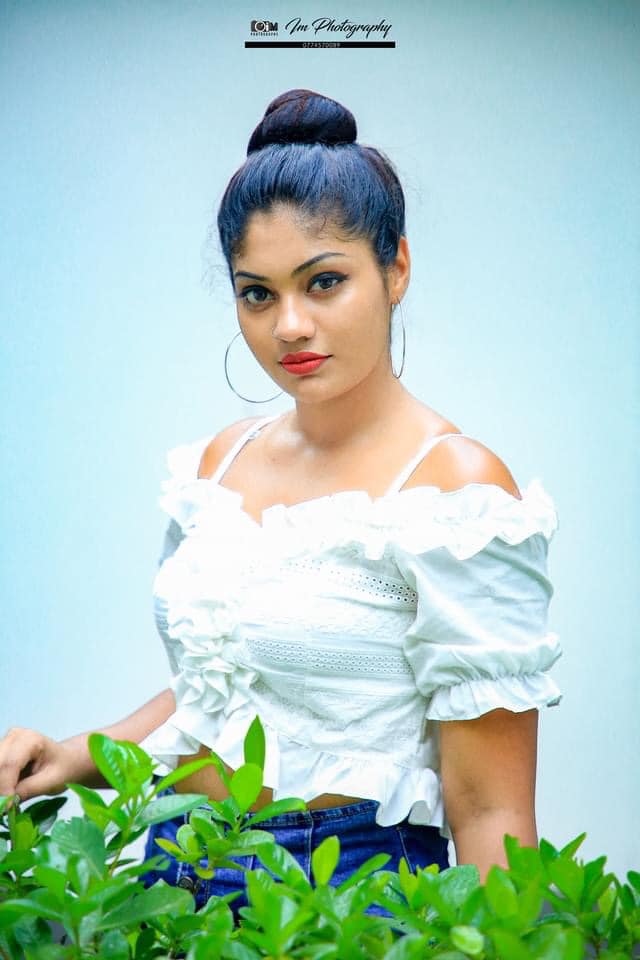 Senu Kavindi 2020 NewSenu Kavindi 2020 New (10)