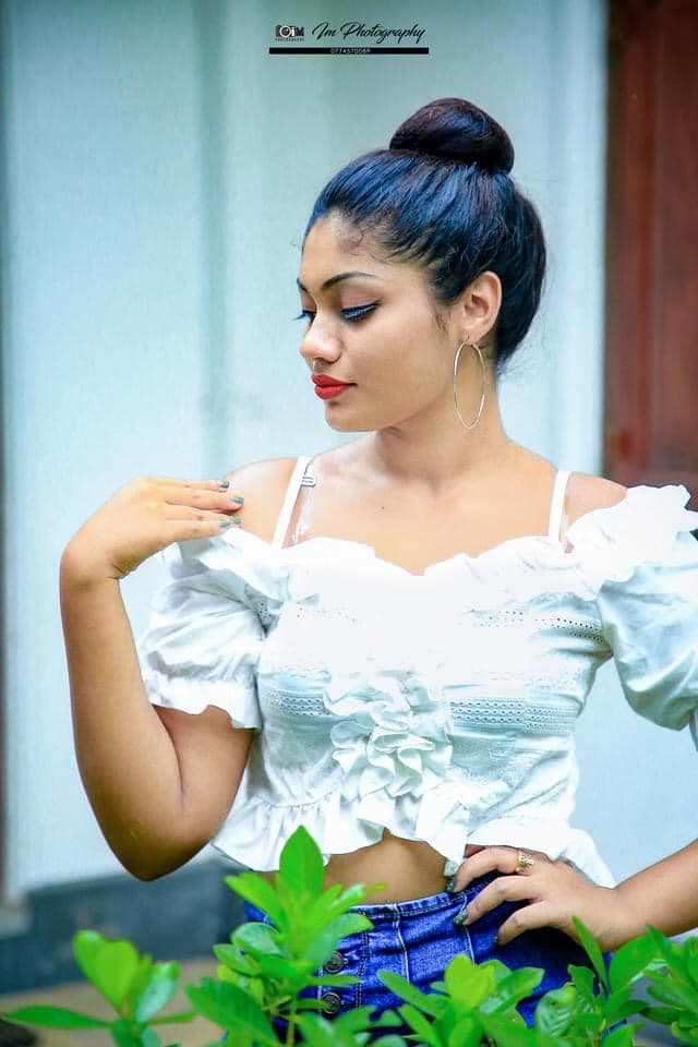 Senu Kavindi 2020 NewSenu Kavindi 2020 New (14)