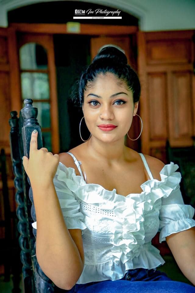 Senu Kavindi 2020 NewSenu Kavindi 2020 New (16)