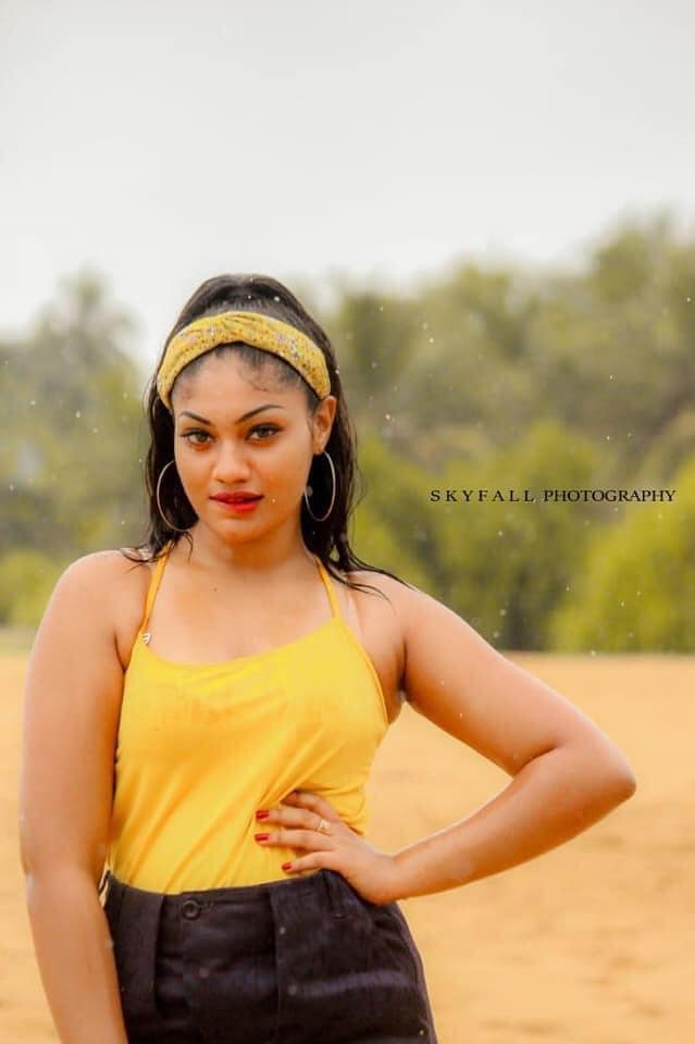 Senu Kavindi Yellow Dress 1