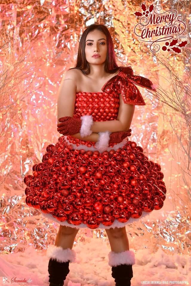 Teena Shanell Fernando Christmas 2