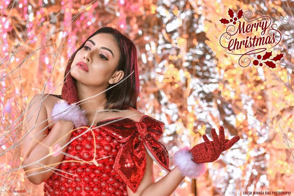 Teena Shanell Fernando Christmas 3