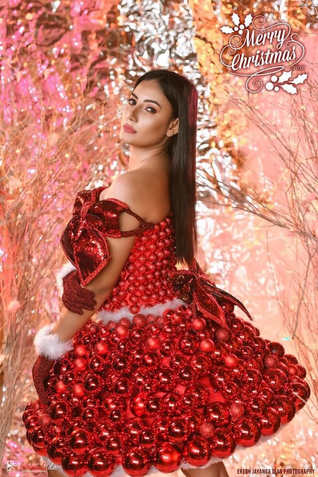 Teena Shanell Fernando Christmas 7