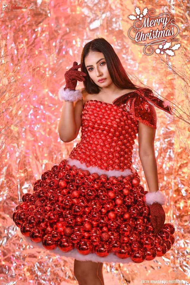 Teena Shanell Fernando Christmas 8