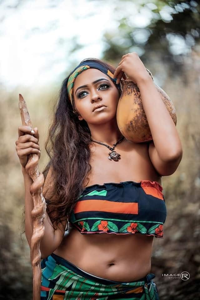 Thara Kaluarachchi New 10