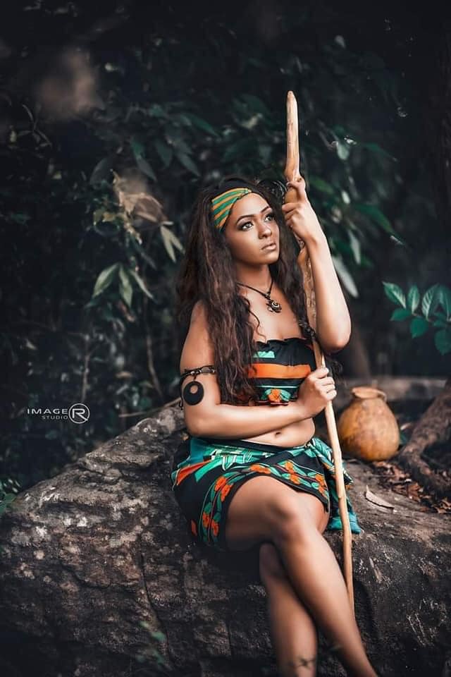 Thara Kaluarachchi New 8