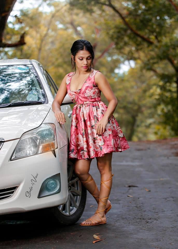 Anusha S Liyanarachchi 6