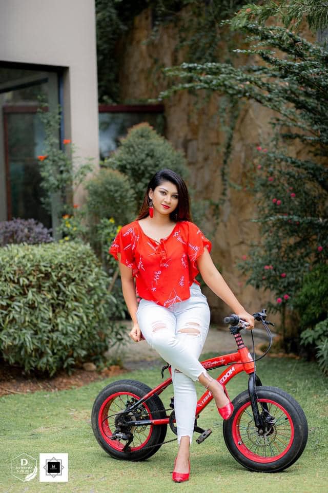 Pooja Vindy 2021 (11)
