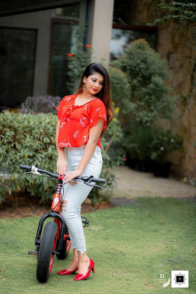 Pooja Vindy 2021 (13)