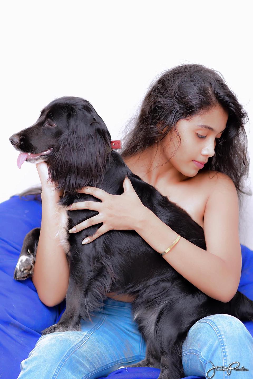 Sanjalee with Dog Photo Shoot (3)