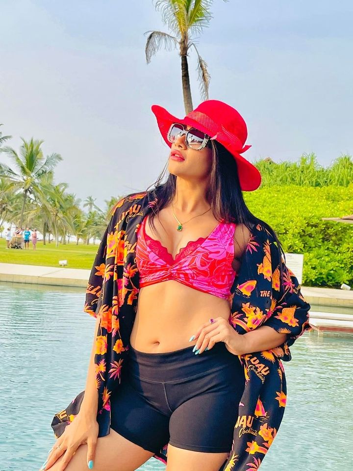 Chulakshi Ranathunga Pool (2)