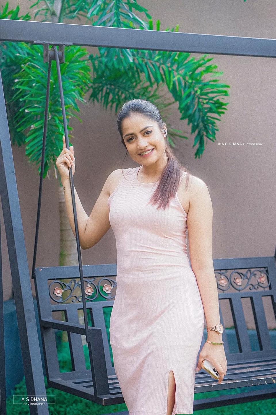 Kavindya Dulshani New (4)