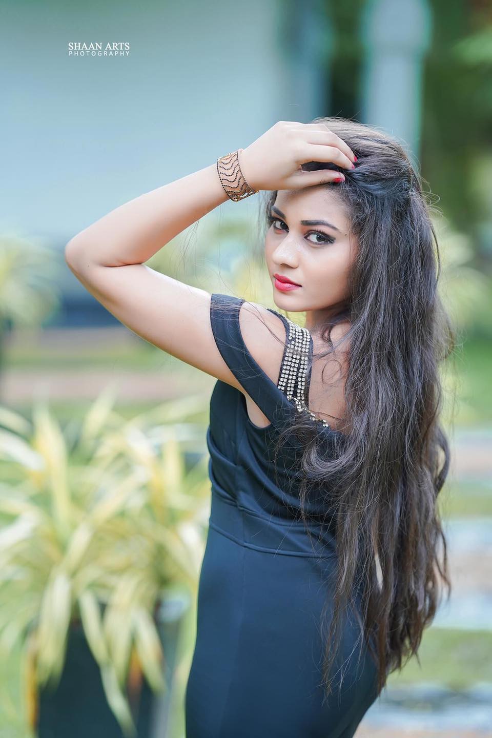 Methmi Nadeeshani (3)
