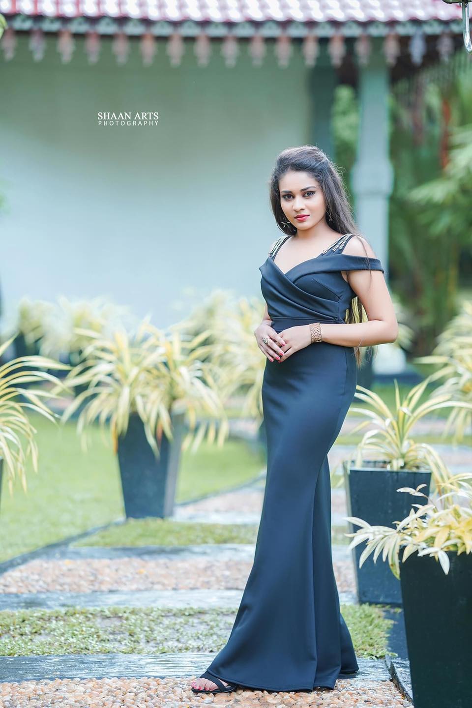 Methmi Nadeeshani (5)