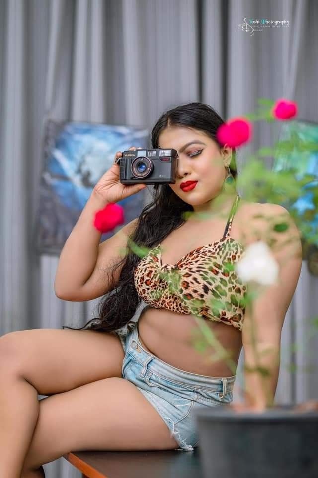 Pavithra Pavi 2022 (3)